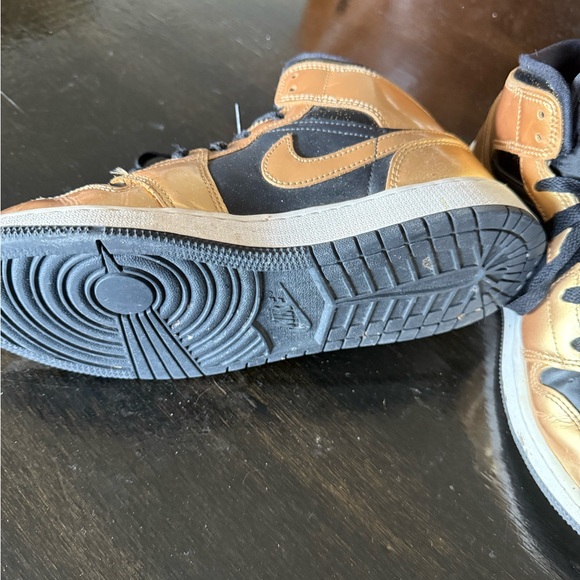 Nike AIR JORDAN RETRO 1 HIGH OG CASUAL SHOES ⭐️⭐️⭐️⭐️⭐️ - Picture 8 of 9